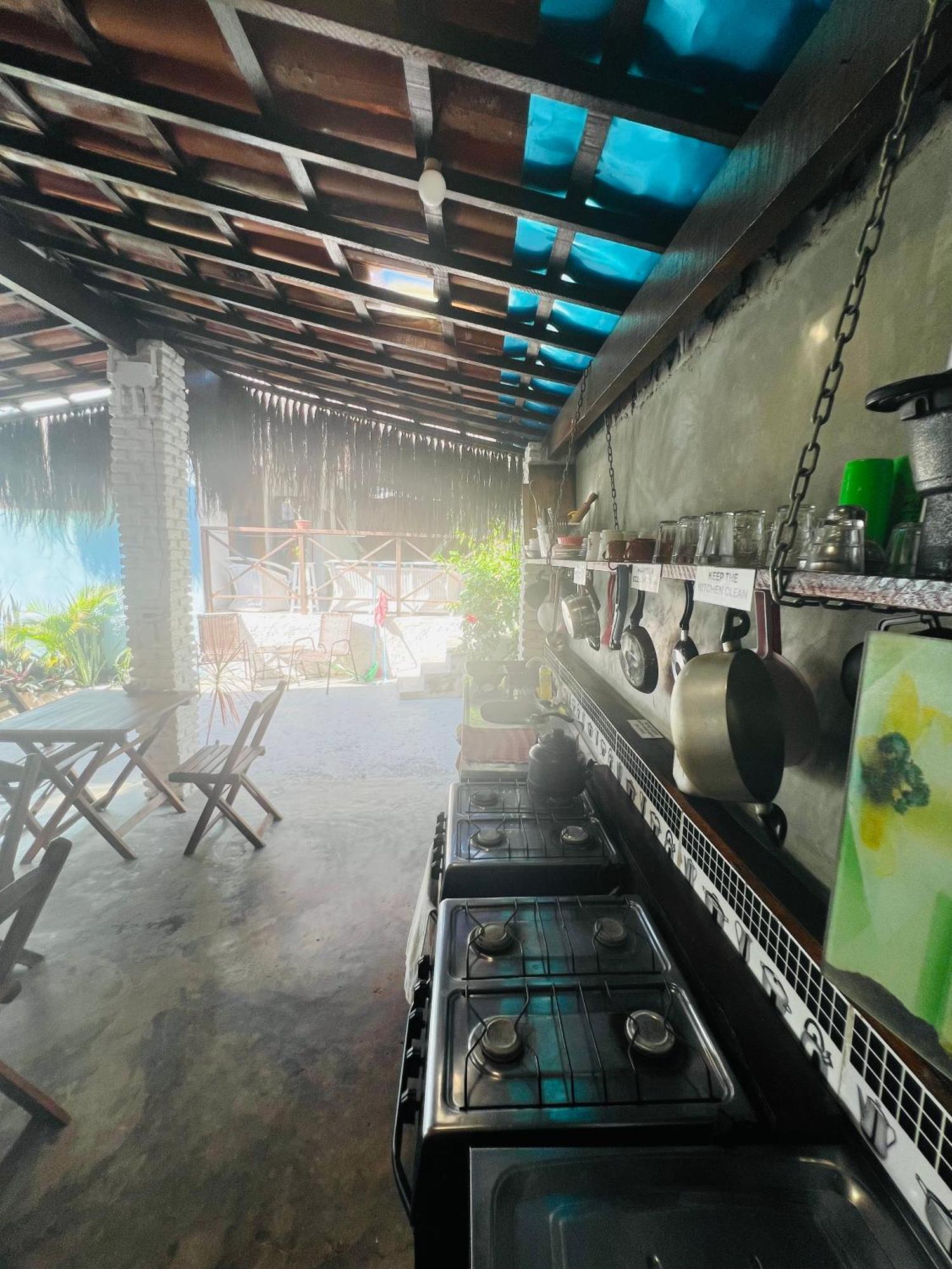Kuki'S Hostel Praia de Pipa ภายนอก รูปภาพ