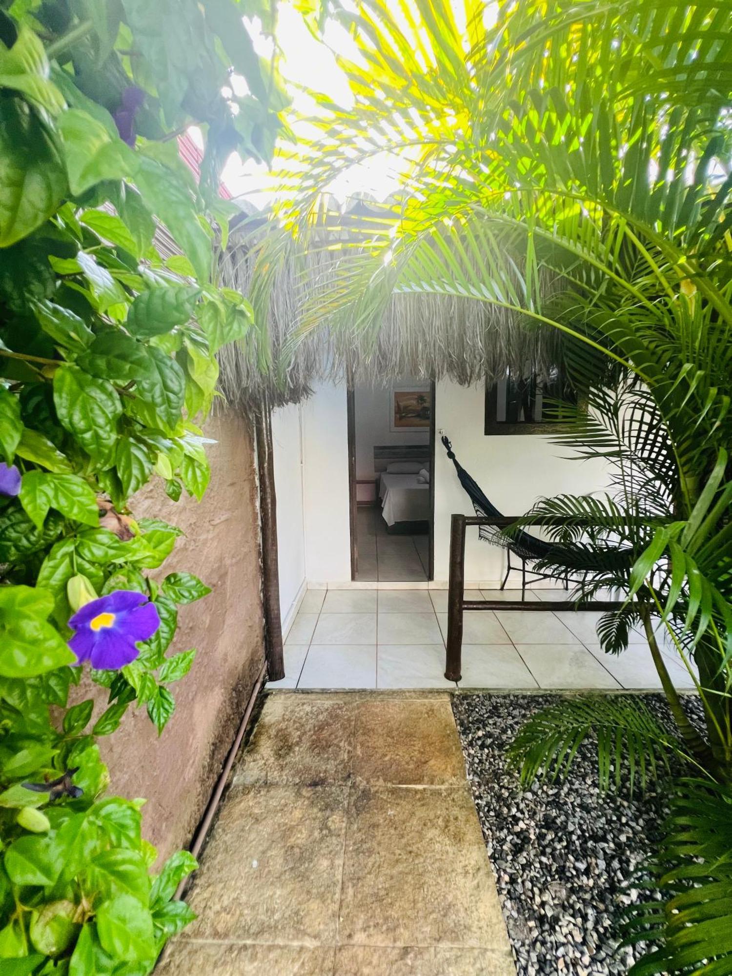 Kuki'S Hostel Praia de Pipa ภายนอก รูปภาพ
